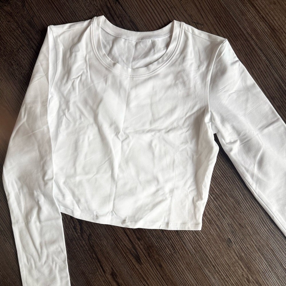Alo Yoga White Long Sleeve Top